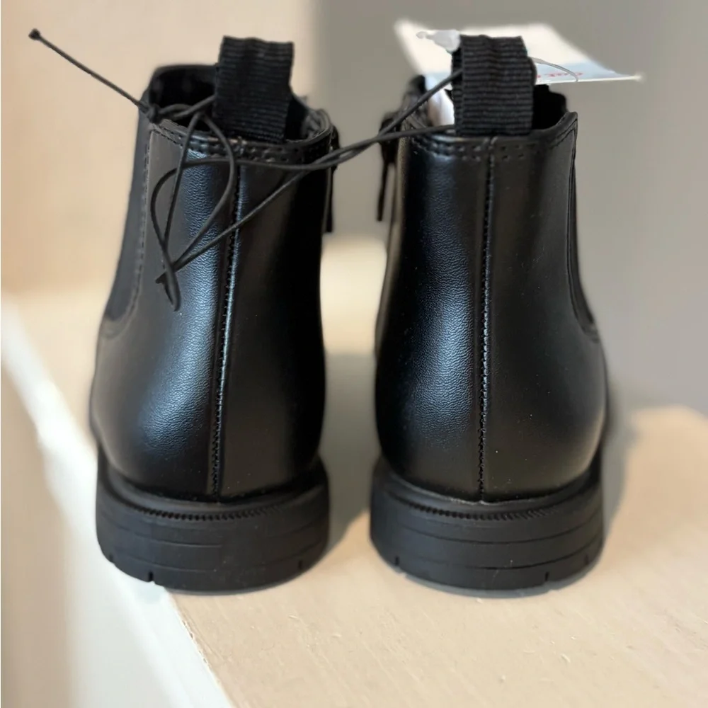 Cat & Jack Toddler Tanner Chelsea Ankle Boots Black Zipper Closure Sz 9 NEW